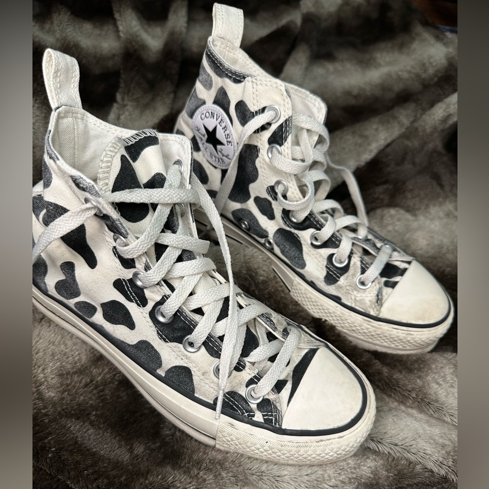 Cow print converse